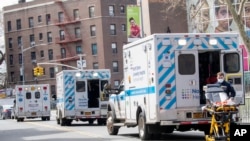 El número de fallecidos en el estado de Nueva York ya llega a los 3,565, dijo el gobernador Andrew Cuomo el sábado 4 de abril de 2020.