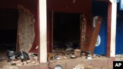 ARCHIVES - Photo prise après l'explosion d'une bombe à Jos, Nigeria, le 6 juillet 2015