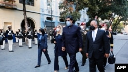 Imagen publicada por presidencia venezolana muestra al presidente de Venezuela, Nicolás Maduro llegando a la Asamblea Nacional Constituyente (ANC) junto al presidente del ANC Diosdado Cabello y la Primera Dama Cilia Flores. 18 de diciembre de 2020.