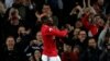 Paul Pogba célèbre son but en croisant les bras pour protester contre l'esclavage en Libye, Angleterre, le 18 novembre 2017.