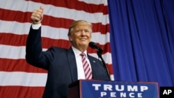  Donald Trump parle leur d'un rassemblement à Delaware County, le 20 octobre 2016, à Delaware, dans l'Ohio. 