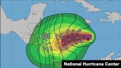 Proyección de trayectoria de viento de la tormenta tropical ETA, según el Centro Nacional de Huracanes de EE. UU.