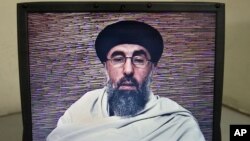 محل بودوباش گلبدین حکمتیار معلوم نیست اما مقام های افغان می گویند که او شاید در پاکستان باشد
