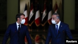 Serokê Fransa Emmanuel Macron û Serokwezîrê Îraqê Mistefa al-Kazimî