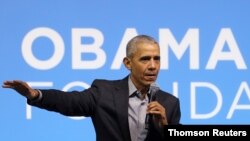 El expresidente de EE.UU., Barack Obama, durante un evento de la fundación que lleva su nombre en Kuala Lumpur.