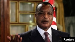 Denis Sassou Nguesso lors d'une conférence de presse en Tunisie, le 22 janvier 2015. (REUTERS/Anis Mili)