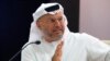 Le ministre des Affaires étrangères émirati, Anwar Gargash, lors d'une conférence de presse sur le Yémen à Dubaï, aux Émirats arabes unis, le 13 août 2018.