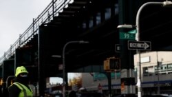 Nueva York reanudará clases presenciales pese a repunte de COVID-19