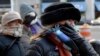 People bundle up against the cold in New York City, Jan. 7, 2014.