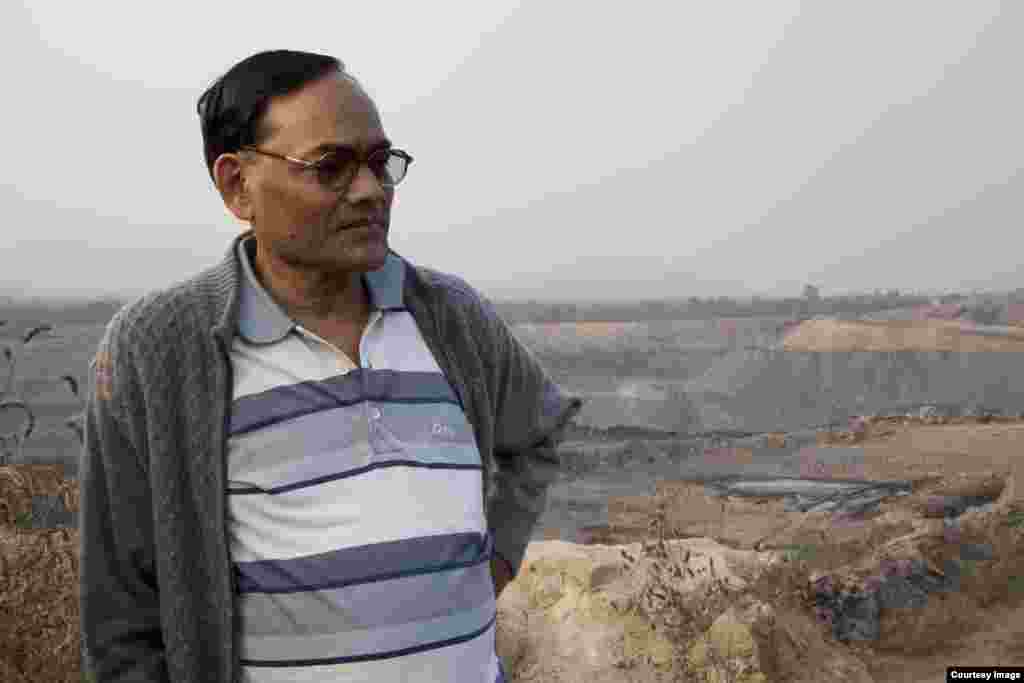 Ramesh Agrawal successfully thwarted one of the largest proposed coal mines in an area already replete with mining activity like this one near a village near Raigarh, India. (Goldman Environmental Prize)