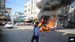 Los gobernantes militantes de Hamás en la Franja de Gaza llevaron a cabo un ataque en múltiples frentes sin precedentes contra Israel al amanecer el sábado, 7 de octubre de 2023. (Foto AP/Ali Mahmud)