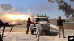 Attaque de l’Iaéroport de Tripoli par la brigade Misarata, le 26 juillet 2014 (Archives). 