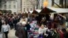 Holiday Shopping Season's Impact Wanes as Shoppers' Habits Change