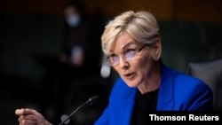 Jennifer Granholm presta testimonio ante el comité de Energía y Recursos Naturales del Senado, el 27 de enero de 2021.