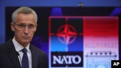Elsecretario general de la OTAN, Jens Stoltenberg,en conférence le 25 novembre 2022 au siège de l'Alliance avant une réunion des ministres des Relations extérieures de l'OTAN à Bucarest, Roumanie.