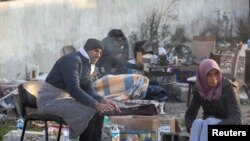Raseljeni u pokrajini Hataj (Foto: REUTERS/Umit Bektas)