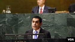 Ha representado a su país ante Paraguay, Uruguay, Colombia, Panamá, Nicaragua, Argentina, Brasil y Cuba.