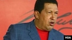 Chávez amenaza a la banca de su país.