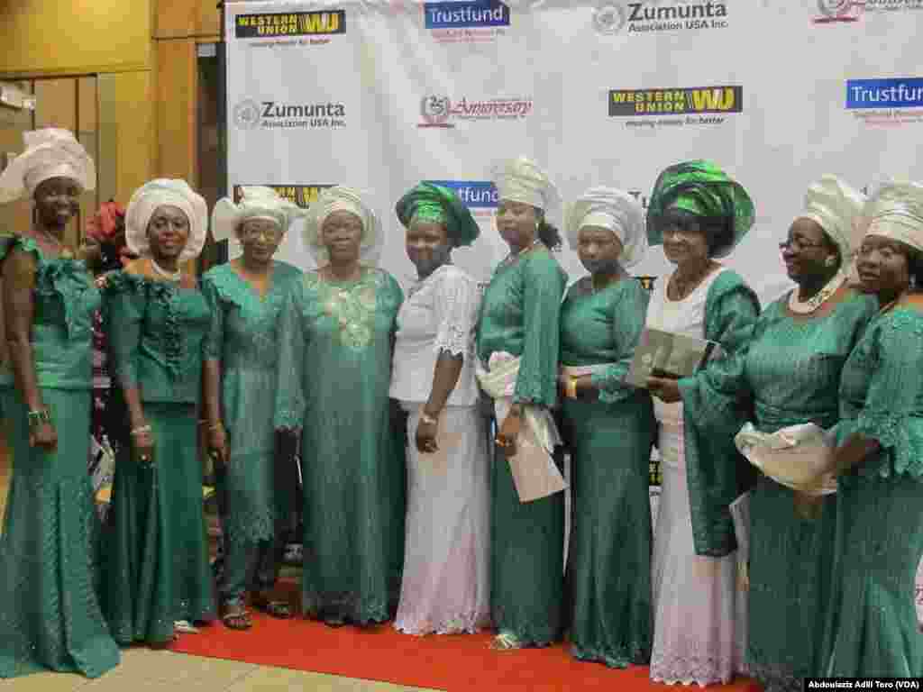 Hotunan bikin liyafa na kungiyar Zumunta wanda uwargidan shugaban kasar Najeriya Hajia Aisha Buhari ta halarta na cika shekaru 25 a Amurka