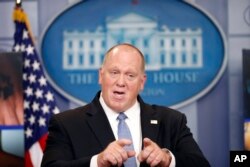 Thomas D. Homan, memberikan keterangan pers di Gedung Putih, Washington, D.C., 27 Juli 2017. (Alex Brandon/AP)