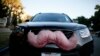 GM, Lyft Partner to Develop Driverless Taxis 