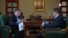 El diputado Luis Parra se presenta como una tercera vía entre quienes apoyan a Nicolás Maduro y quienes respaldan a Guaidó.