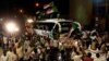 Des manifestants soudanais de la région du Darfour, lors d'une manifestation devant le ministère de la Défense à Khartoum, au Soudan, le 30 avril 2019.