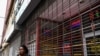Countries Take Different Approaches in Lifting Lockdown 