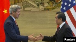 Державний секретар США Джон Керрі відвідує Пекін, 16 травня 2015 