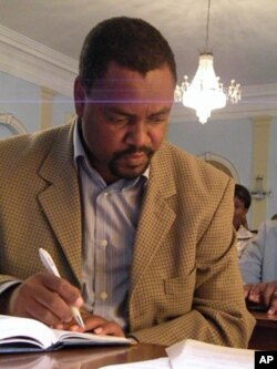 Administrador municipal da Bibala, João Ernesto dos Santos
