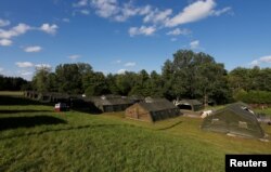 Tents erected by the Canadian Armed Forces to house asylum-seekers at the Canada-United States border in Lacolle, Quebec, Aug. 9, 2017.