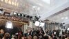 At Rain-Soaked Oscars, 'Parasite' Hopes to Upset '1917'