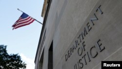 El Departamento de Justicia de EE.UU. dijo que la causa está relacionada con una acusación en agosto de 2018 a Raúl Gorrín Belisario, un multimillonario venezolano propietario de la cadena Globovisión.