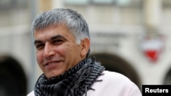 FILE - Bahraini human rights activist Nabeel Rajab arrives for an appeal hearing at court in Manama, Feb. 11, 2015. 