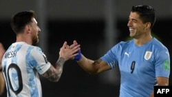 A sus 37 años y en el Inter Miami, Luis Suárez asume un rol secundario bajo la dirección de Marcelo Bielsa, esperando aportar en su probable último gran torneo con la selección.