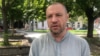 ARHIVA - Vuk Cvijić, novinar NIN-a, govori za Glas Amerike 27. jula 2021.