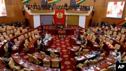 Bunge la Ghana lilikutana na kupitisha sheria inayowaadhibu wapenzi wa jinsia moja, Februari 28, 2024. Picha ya AP