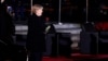 La canciller saliente de Alemania, Angela Merkel, durante un acto de las fuerzas armadas en Berlín el 2 de diciembre de 2021.
