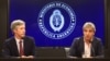 El ministro de Economía de Argentina, Luis Caputo, y el presidente del Banco Central, Santiago Bausili, asisten a una conferencia de prensa tras un acuerdo con el FMI sobre la deuda del país. En el Ministerio de Economía en Buenos Aires, 10 de enero de 2024.