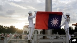 资料照：台湾总统赖清德将于10月10日发表上任后的首次国庆演说；中国指责赖清德以“险恶用心”加剧紧张局势。