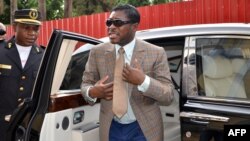 Teodorin Nguema Obiang, le fils du président de Guinée équatoriale Teodoro Obiang à la cathédrale Malabo, le 25 juin 2013. 