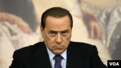 Kabinet PM Berlusconi menyetujui langkah-langkah penghematan bernilai sekitar 63 miliar dolar (12/8).
