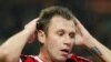 Cassano será operado del corazón