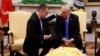 Trump Sambut Pendeta Amerika yang Dibebaskan Turki