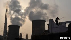 中國湖北襄樊郊外的發電廠（資料圖片）