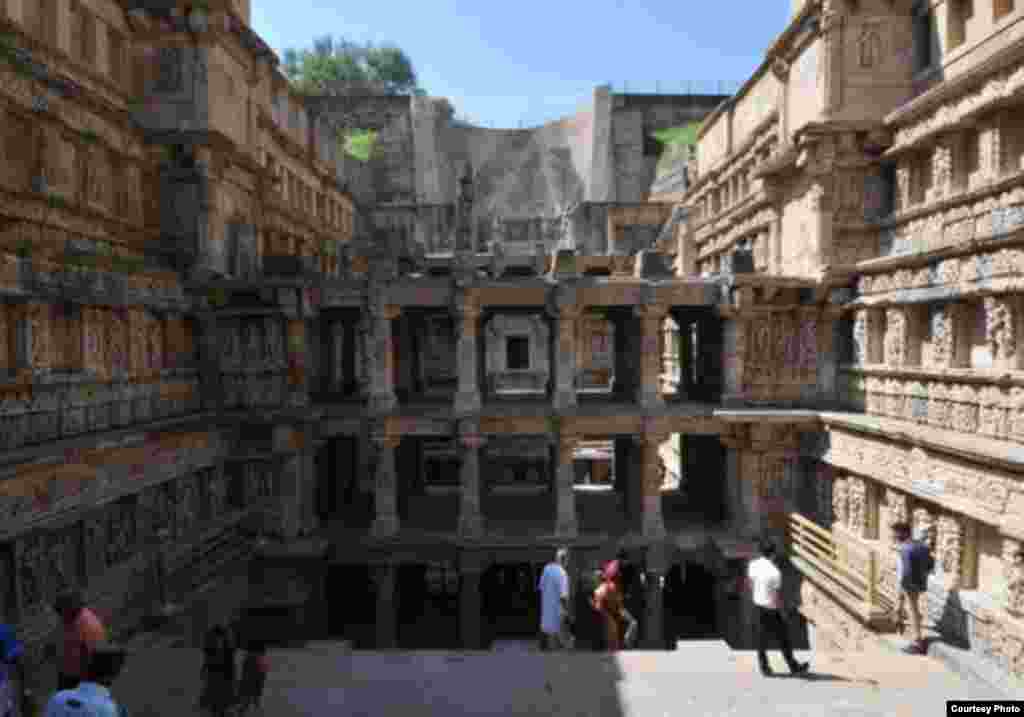 Rani-ki-Vav (the Queen’s Stepwell) in Gujarat, India, is located on the banks of the Saraswati River and was initially built as a memorial to a king in the 11th century AD. (UNESCO)