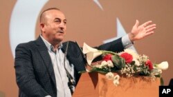 메블루트 카부소글루 터키 외무장관.