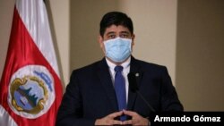 Presidente de Costa Rica Carlos Alvarado Quesada durante anuncio de medidas. 