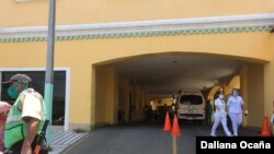 Personal del hospital Monte España, en Managua, Nicaragua, toma medidas ante la pandemia.