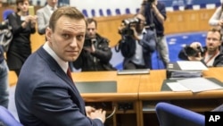 Aktivis oposisi Rusia sebelum persidangan di Pengadilan HAM Eropa di Strasbourg, Perancis, 24 Januari 2018.